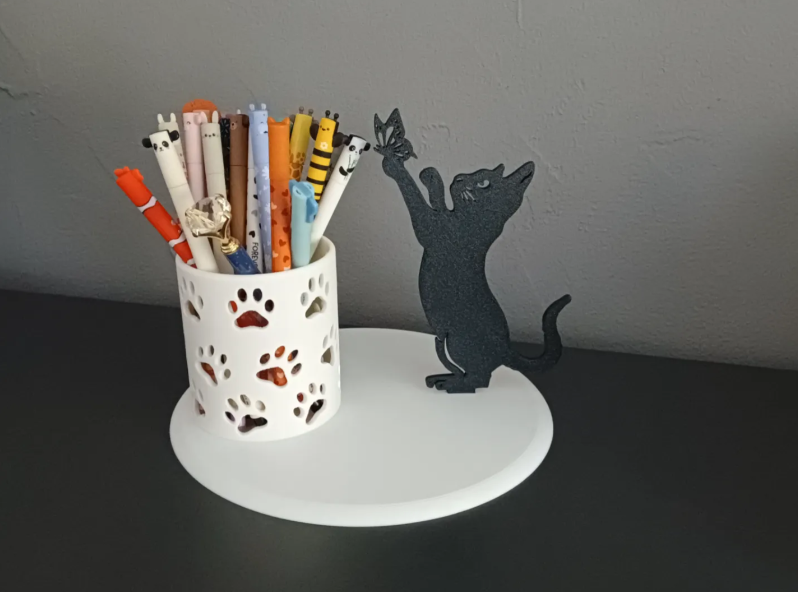 Porta canetas de gato